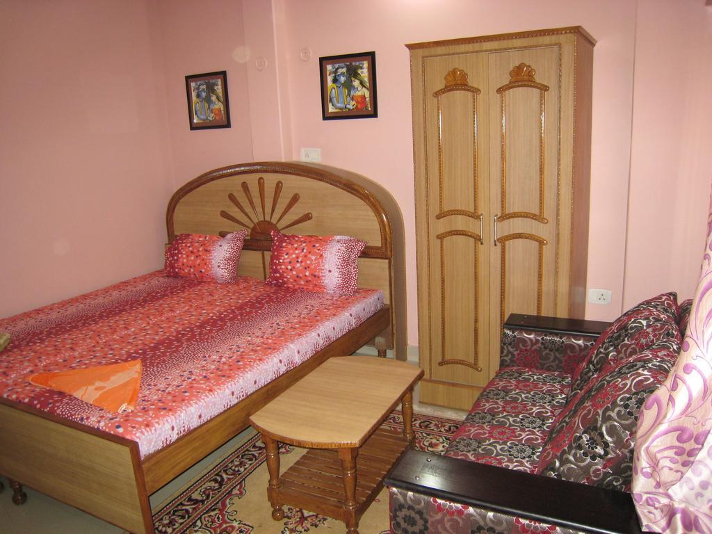 Krishna Paying Guest House Varanasi Habitación foto