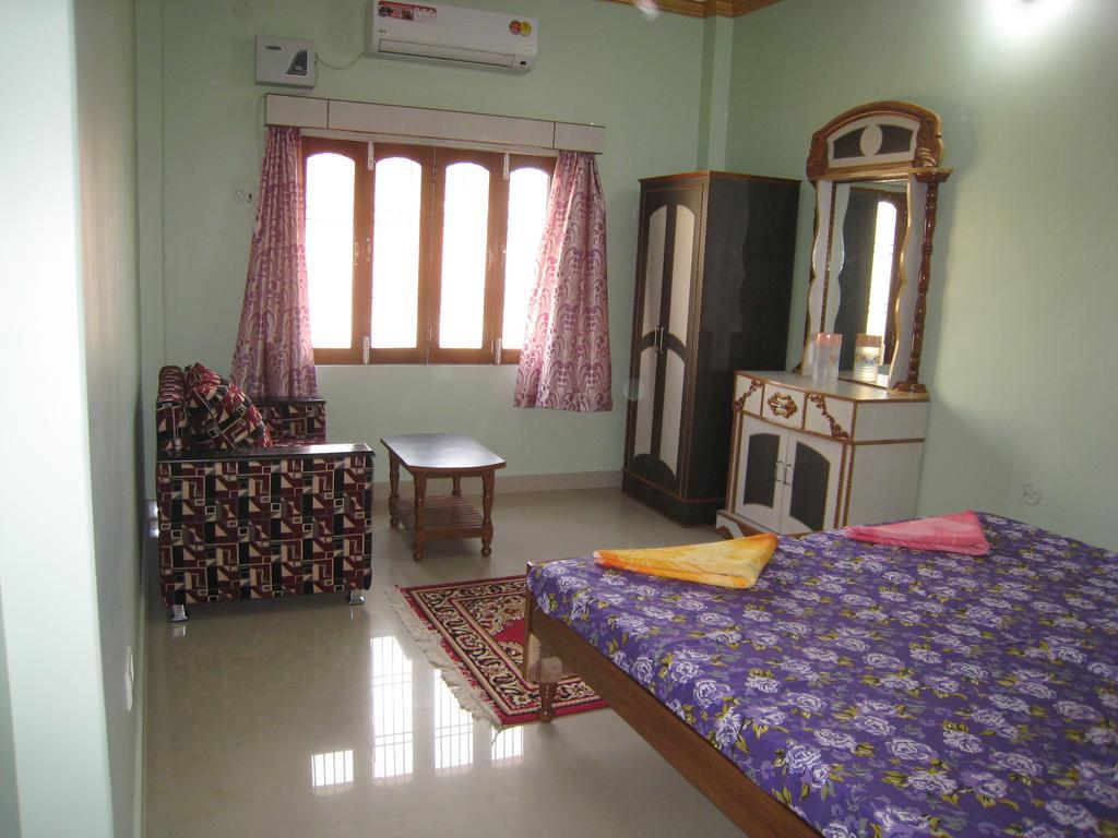 Krishna Paying Guest House Varanasi Habitación foto